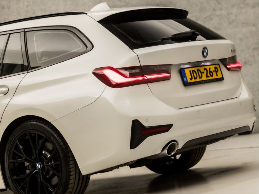 BMW 3 Serie Touring 330e High Executive Sportline 293Pk Automaat (APPLE CARPLAY, GROOT NAVI, LEDER, CAMERA, S... ActivLease financial lease