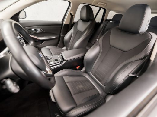 BMW 3 Serie Touring 330e High Executive Sportline 293Pk Automaat (APPLE CARPLAY, GROOT NAVI, LEDER, CAMERA, S... ActivLease financial lease