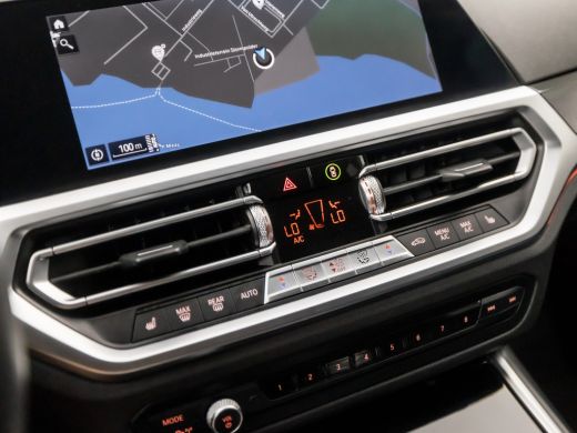 BMW 3 Serie Touring 330e High Executive Sportline 293Pk Automaat (APPLE CARPLAY, GROOT NAVI, LEDER, CAMERA, S... ActivLease financial lease