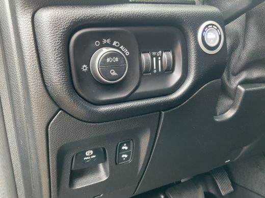 Dodge Ram 1500 1500 5.7 V8 4x4 REBEL Adapt.Cruise Pano HUD HK Full-Screen Leer 360Cam Crew Cab ActivLease financial lease