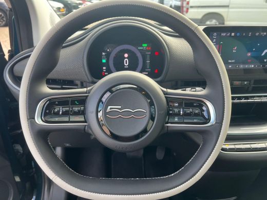 Fiat 500 La Prima 42 kWh ActivLease financial lease