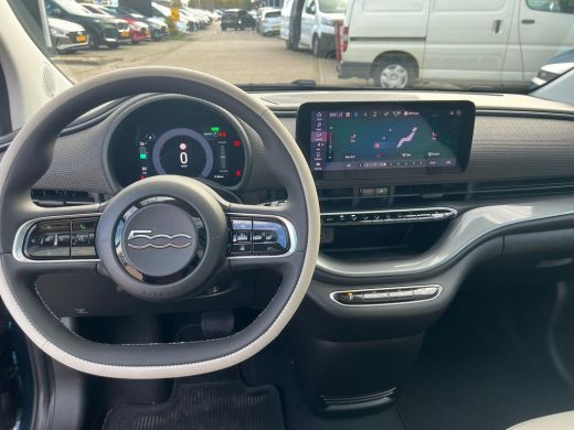 Fiat 500 La Prima 42 kWh ActivLease financial lease