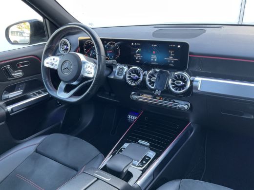 Mercedes-Benz GLB 7-Pers 200 Business Solution AMG 7p. Pano Memoryseats Trekhaak 7-Persoons ActivLease financial lease