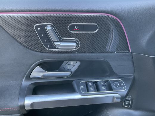 Mercedes-Benz GLB 7-Pers 200 Business Solution AMG 7p. Pano Memoryseats Trekhaak 7-Persoons ActivLease financial lease