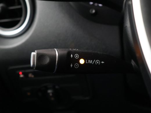 Mercedes-Benz Vito 119 CDI 190 PK AUT7 EURO 6 + LEDER | STOELVERW. | LED | CAMERA | NAVIGATIE | AFN. TREKH. | LMV ActivLease financial lease