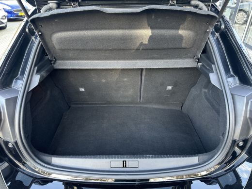 Opel Corsa 1.2 100PK GS Line | NAVIGATIE| CAMERA| PARKEERSENSOREN V+A| CRUISE CONTROL| CLIMATE CONTROL| DAB| ActivLease financial lease