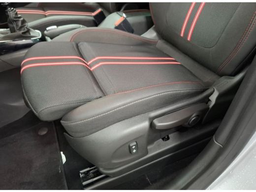 Opel Crossland 1.2 Turbo GS Line | Verw. stoelen en stuur | Camera | AGR Stoelen | Cruise control | LED koplampen | ActivLease financial lease