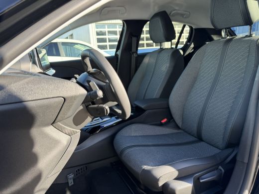 Peugeot 208 1.2 Hybrid 110 e-DCS6 Allure ActivLease financial lease