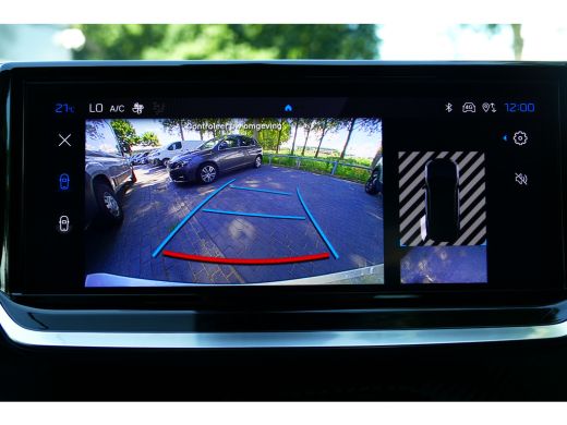 Peugeot e-2008 EV 156PK 54KWH GT AUTOMAAT / NAVI / ALCANTARA / CLIMA / PDC / 18"LMV / CAMERA / WARMTEPOMP / FULL... ActivLease financial lease