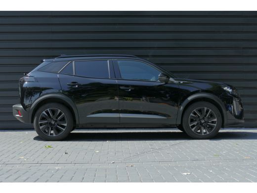 Peugeot e-2008 EV 156PK 54KWH GT AUTOMAAT / NAVI / ALCANTARA / CLIMA / PDC / 18"LMV / CAMERA / WARMTEPOMP / FULL... ActivLease financial lease