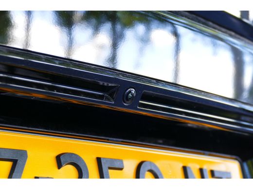 Peugeot e-2008 EV 156PK 54KWH GT AUTOMAAT / NAVI / ALCANTARA / CLIMA / PDC / 18"LMV / CAMERA / WARMTEPOMP / FULL... ActivLease financial lease