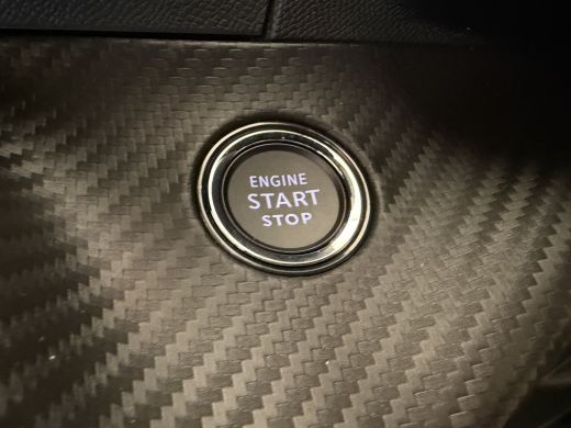 Peugeot e-2008 EV GT Avantage 54 kWh 8 Jaar Garantie | Warmtepomp | Alcantara | Adaptive Cruise | Stoelverwarmin... ActivLease financial lease