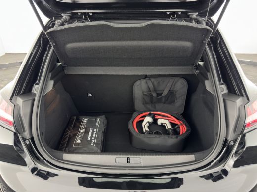 Peugeot e-208 EV Active Pack 50 kWh [ 3-Fase ] {SOH-90%} (INCL-BTW) Aut. *FULL-LED | DIGI-COCKPIT | MICROFIBRE ... ActivLease financial lease