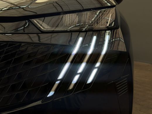 Peugeot e-3008 Allure Avantage 210 73 kWh Navigatie | Cruise | Camera | Climate | Apple Carplay/Android Auto | |... ActivLease financial lease