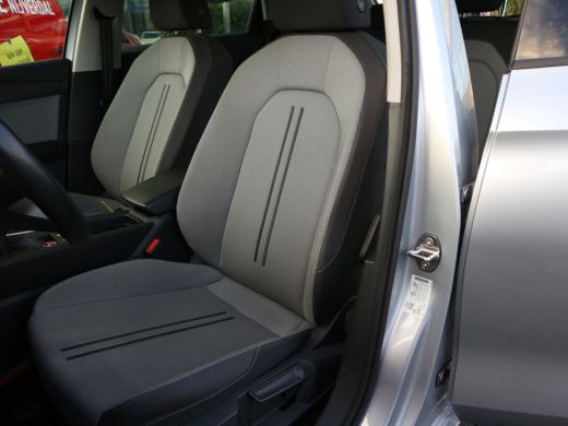 Seat Leon 1.0 TSI Style Business Intense virtual clima ActivLease financial lease