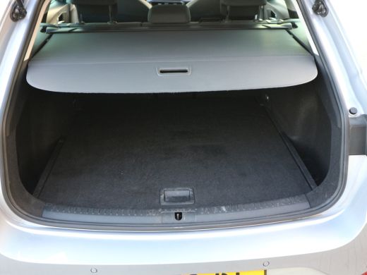 Seat Leon 1.0 TSI Style Business Intense virtual clima ActivLease financial lease