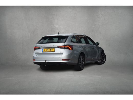 Skoda Octavia Combi 1.0 e-TSI Business Edition Plus | Trekhaak | Half Leer | Stuur- en Stoelverw. ActivLease financial lease