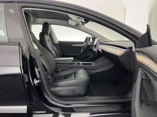 Tesla Model 3 Standard RWD Plus 60 kWh [ 3-Fase ] { SOH-90%} (INCL-BTW) Aut. *PANO | AUTO-PILOT | LUXURY-LEATHE... ActivLease financial lease