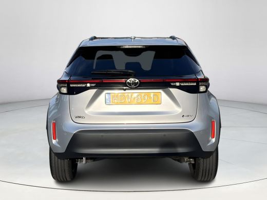 Toyota Yaris Cross 1.5 Hybrid 115 First Edition | All-in prijs | Automaat | Parkeersensoren ActivLease financial lease