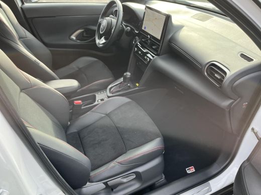 Toyota Yaris Cross 1.5 Hybrid 130 GR Sport | Navigatie | Apple CarPlay/Android auto | Achteruitrijcamera | Stoel en ... ActivLease financial lease