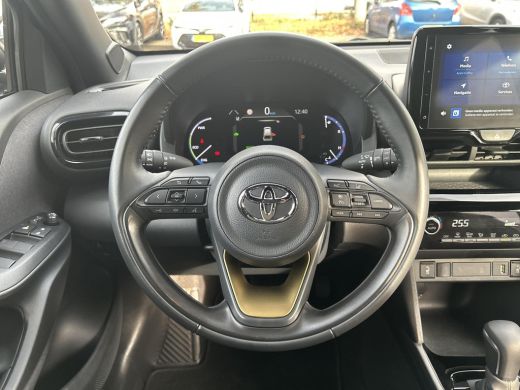 Toyota Yaris Cross 1.5 Hybrid Explore ActivLease financial lease