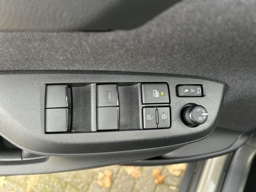 Toyota Yaris Cross 1.5 Hybrid Explore ActivLease financial lease