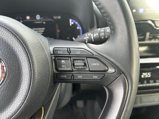 Toyota Yaris Cross 1.5 Hybrid Explore ActivLease financial lease