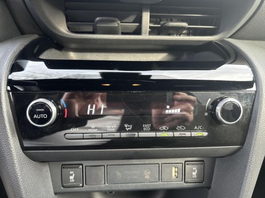 Toyota Yaris Cross 1.5 Hybrid Explore ActivLease financial lease