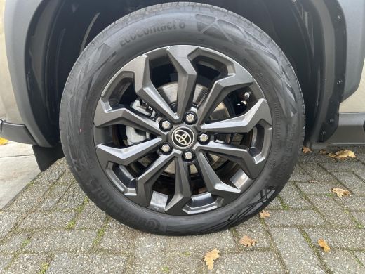 Toyota Yaris Cross 1.5 Hybrid Explore ActivLease financial lease