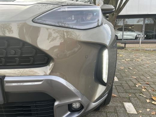 Toyota Yaris Cross 1.5 Hybrid Explore ActivLease financial lease