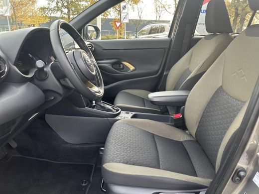 Toyota Yaris Cross 1.5 Hybrid Explore ActivLease financial lease