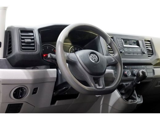 Volkswagen Crafter 35 2.0 TDI E6 L2H1 D.C. Van den Born Kipper 07-2018 ActivLease financial lease