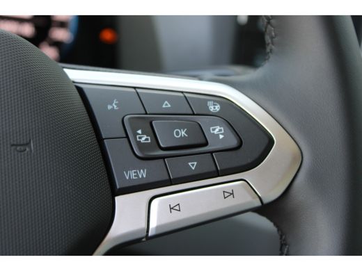 Volkswagen Crafter 35 2.0 TDI L3H3 Exclusive BPM Vrij | 177 pk | ACC | Navigatie | Digtiale Cockpit | Diefstalalarm ... ActivLease financial lease