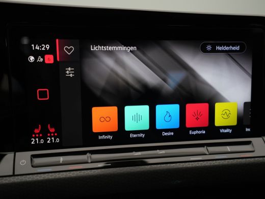 Volkswagen Golf 1.4 eHybrid 245pk GTE Panorama Navigatie Camera Stoelverwarming Carplay 193 ActivLease financial lease