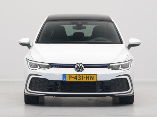 Volkswagen Golf 1.4 eHybrid 245pk GTE Panorama Navigatie Camera Stoelverwarming Carplay 193 ActivLease financial lease