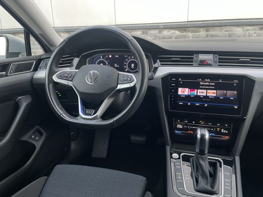 Volkswagen Passat Variant 1.4 TSI PHEV GTE Business | Elek Trekhaak | Virtual | LED | Camera | Carplay | Navi ActivLease financial lease