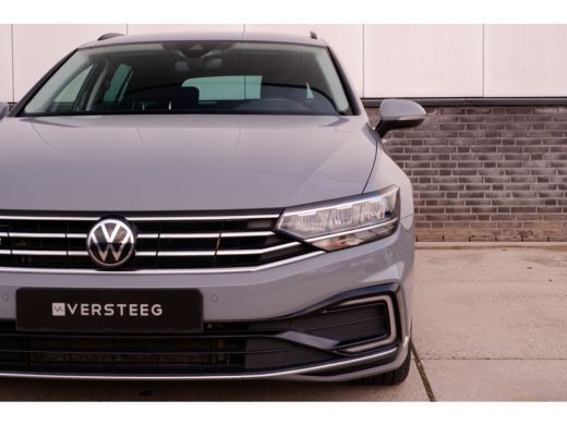 Volkswagen Passat Variant 1.4 TSI PHEV GTE Business | Elek Trekhaak | Virtual | LED | Camera | Carplay | Navi ActivLease financial lease