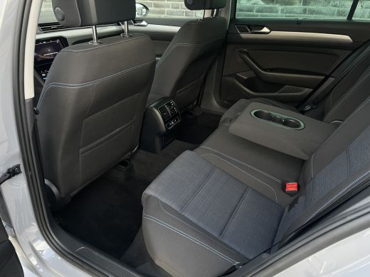 Volkswagen Passat Variant 1.4 TSI PHEV GTE Business | Elek Trekhaak | Virtual | LED | Camera | Carplay | Navi ActivLease financial lease