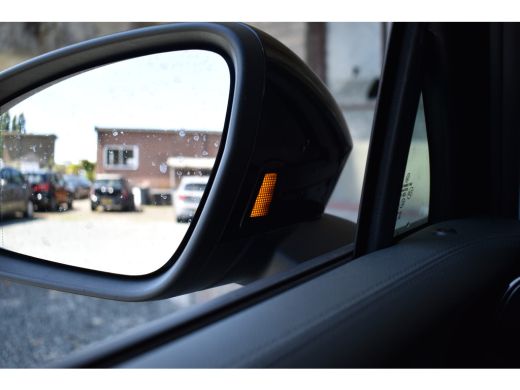 Volkswagen Tiguan 1.5 eTSI DSG LIFE CAMERA/NAV/TREKHAAK ActivLease financial lease