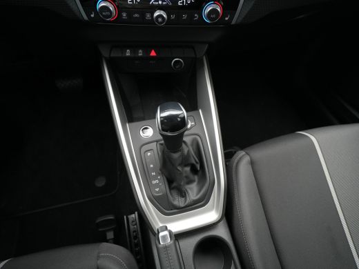 Audi A1 Sportback Sportback 25 TFSI 96 pk S-Tronic Advanced edition Navi via app, Led, Key less, Parkeersensoren 94 ActivLease financial lease