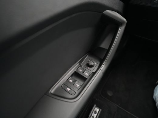 Audi A1 Sportback Sportback 25 TFSI 96 pk S-Tronic Advanced edition Navi via app, Led, Key less, Parkeersensoren 94 ActivLease financial lease