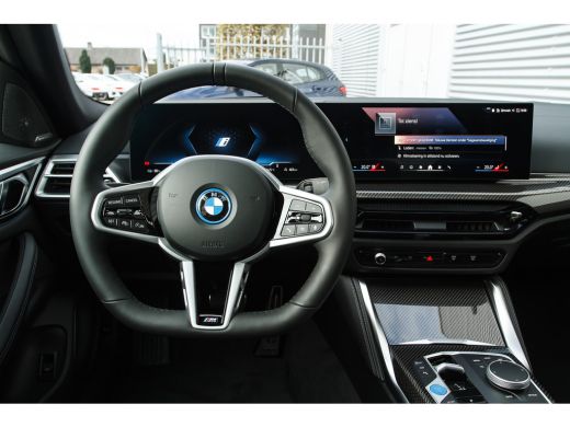 BMW i4 eDrive40 High Executive M Sport / Schuif-kanteldak / M Adaptief onderstel / Comfort Access / Adap... ActivLease financial lease