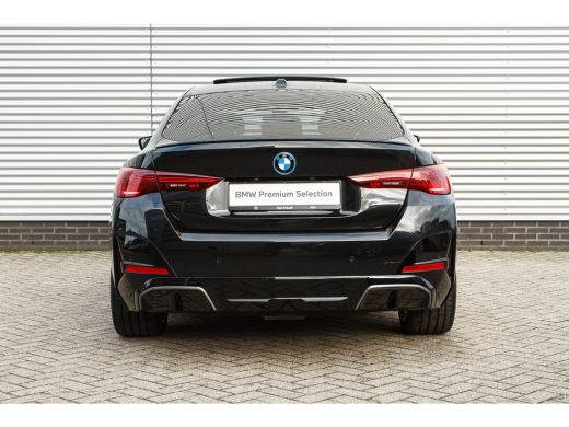 BMW i4 eDrive40 High Executive M Sport / Schuif-kanteldak / M Adaptief onderstel / Comfort Access / Adap... ActivLease financial lease