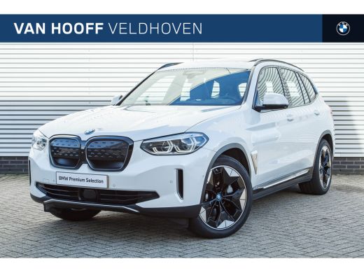 BMW iX3 High Executive / Trekhaak / Sportstoelen / Adaptief onderstel / Comfort Access / Adaptieve LED / ...