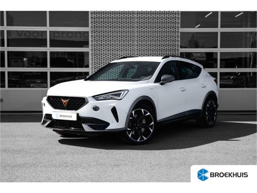 CUPRA Formentor 1.4 e-Hybrid VZ 245 PK Performance | Trekhaak | Carplay | Camera | Stoel en Stuurverwarming l Dod...