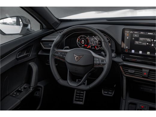 CUPRA Formentor 1.4 e-Hybrid VZ 245 PK Performance | Trekhaak | Carplay | Camera | Stoel en Stuurverwarming l Dod... ActivLease financial lease