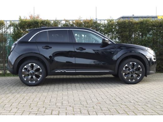 Fiat 600 1.2 Hybrid 110 La Prima | Adaptieve Cruise | Massage | Stoelverwarming | Camera | Navi | Keyless ... ActivLease financial lease