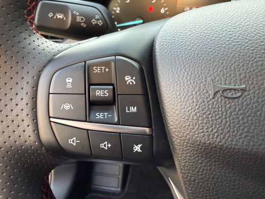 Ford Focus 1.0 EcoBoost Hybrid ST Line Automaat 155pk | Winter pack | Apdat. Cruise | Afneembare trekhaak | ... ActivLease financial lease