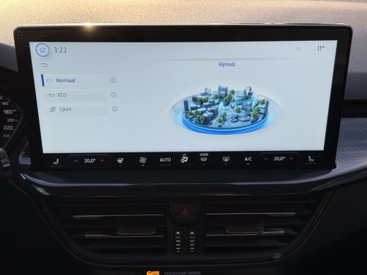 Ford Focus 1.0 EcoBoost Hybrid ST Line Automaat 155pk | Winter pack | Apdat. Cruise | Afneembare trekhaak | ... ActivLease financial lease