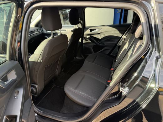 Ford Focus 1.0 EcoBoost Hybrid ST Line Automaat 155pk | Winterpack | Adapt. Cruise | Afneembare trekhaak | C... ActivLease financial lease